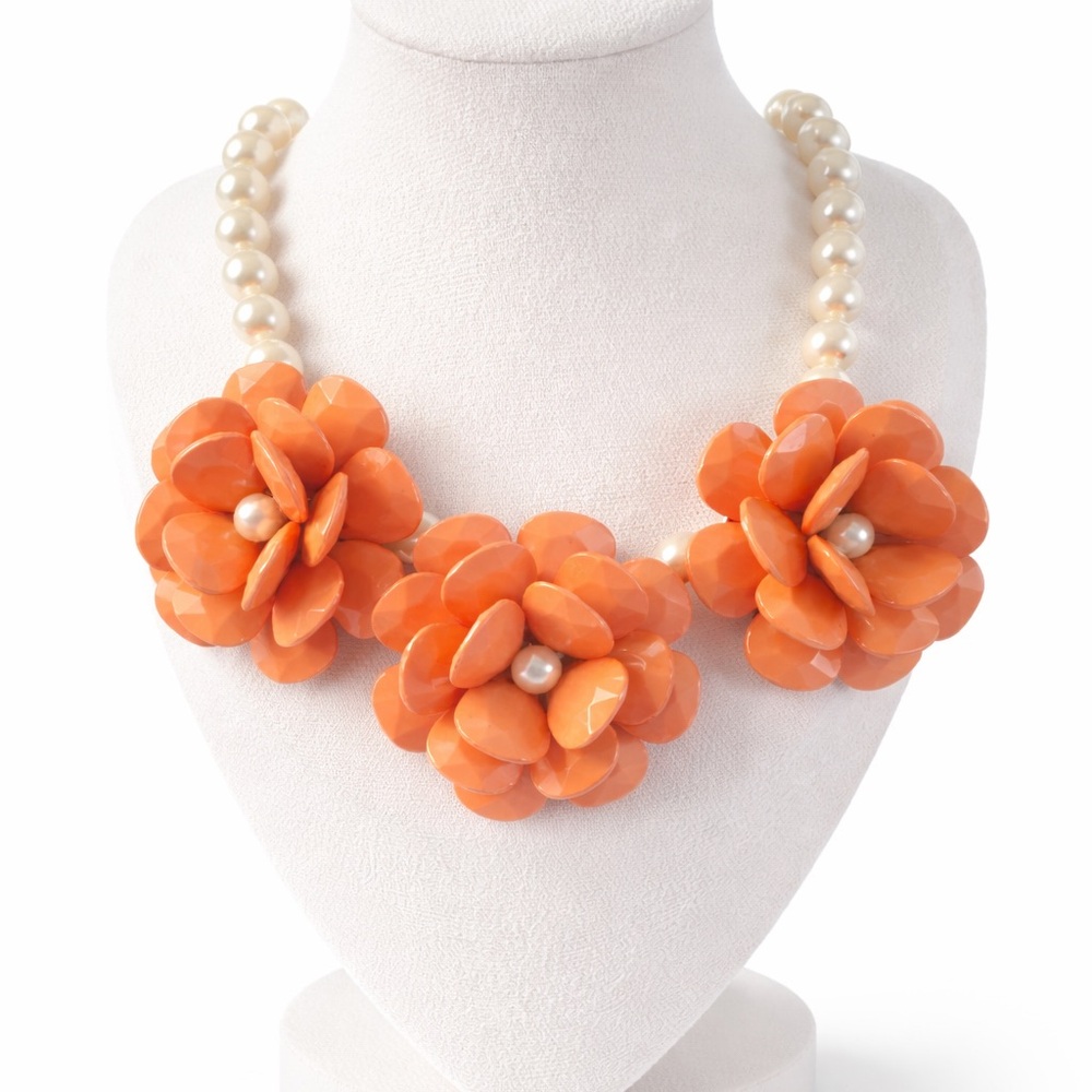 Vintage Orange Lucite Flower Statement Necklace w/‎ Faux Pearl Strand